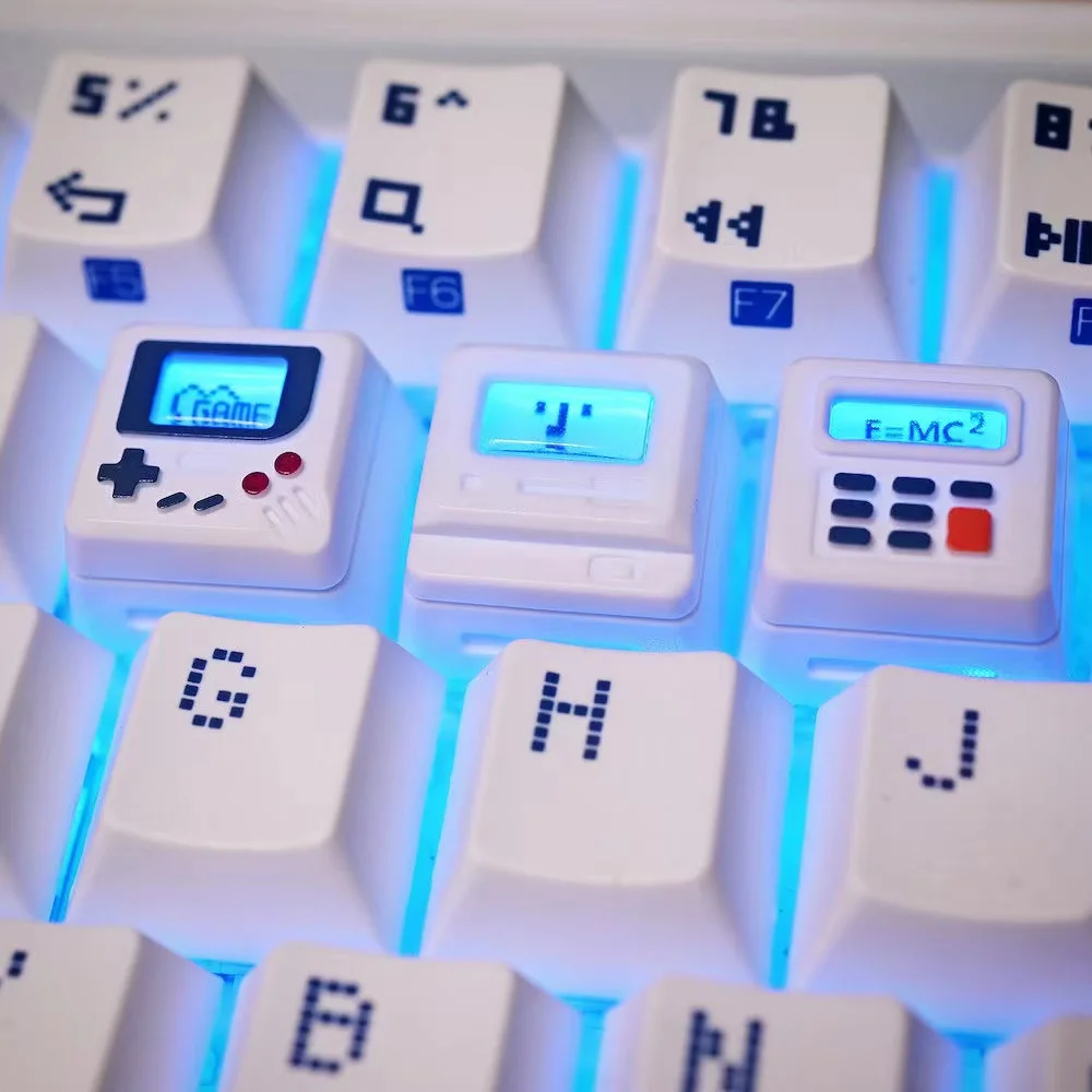 Retro Gaming Accessories - K-04 3-in-1 クリエイティブレトロ透明キーキャップセット、ホームコンピュータ用、メカニカル、キュートなゲームコンソール交換用キーキャップアクセサリー